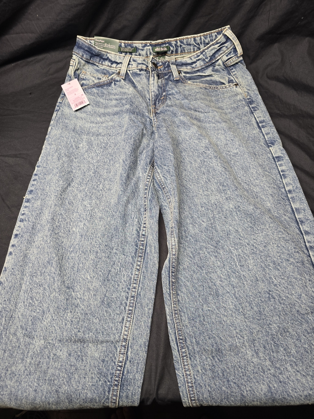 Wild Fable Women's Size 2 / 31" Mid-Rise 90s Relaxed Straight Jeans Light Wash